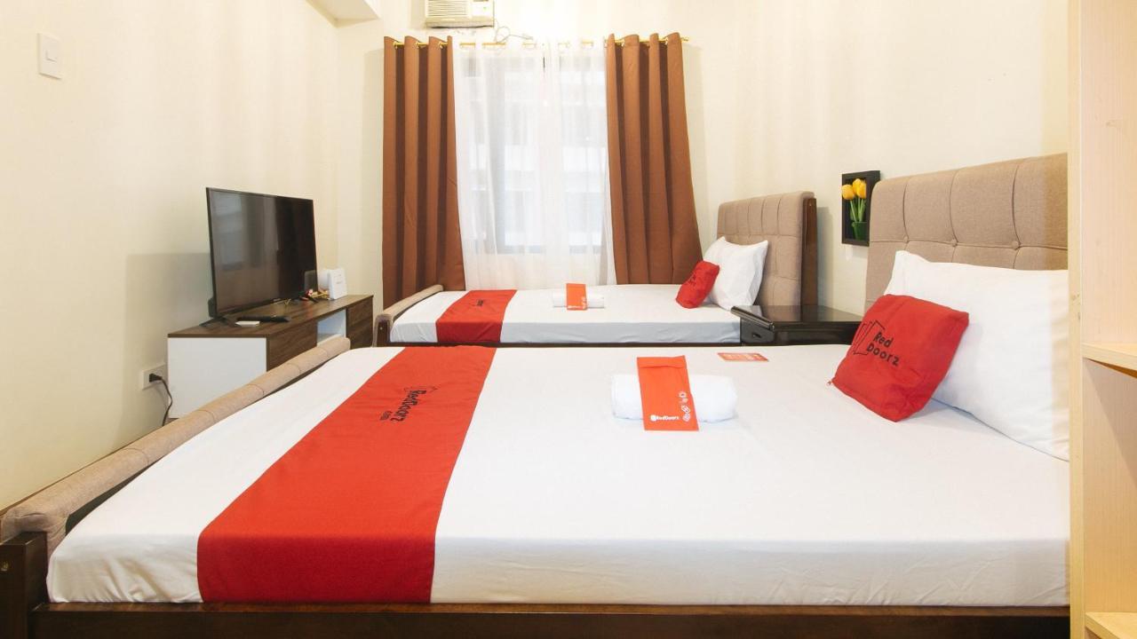 Reddoorz Plus @ Cuarto Verde Staycation Las Piñas Exterior foto