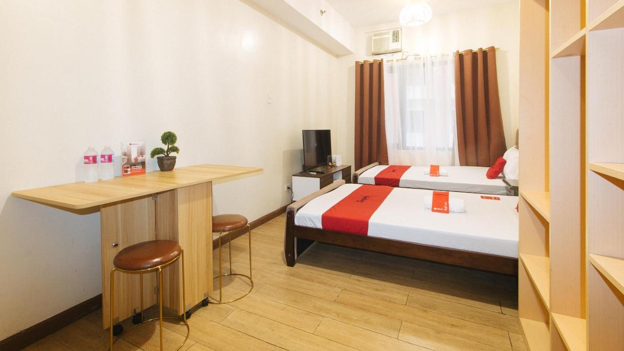 Reddoorz Plus @ Cuarto Verde Staycation Las Piñas Exterior foto